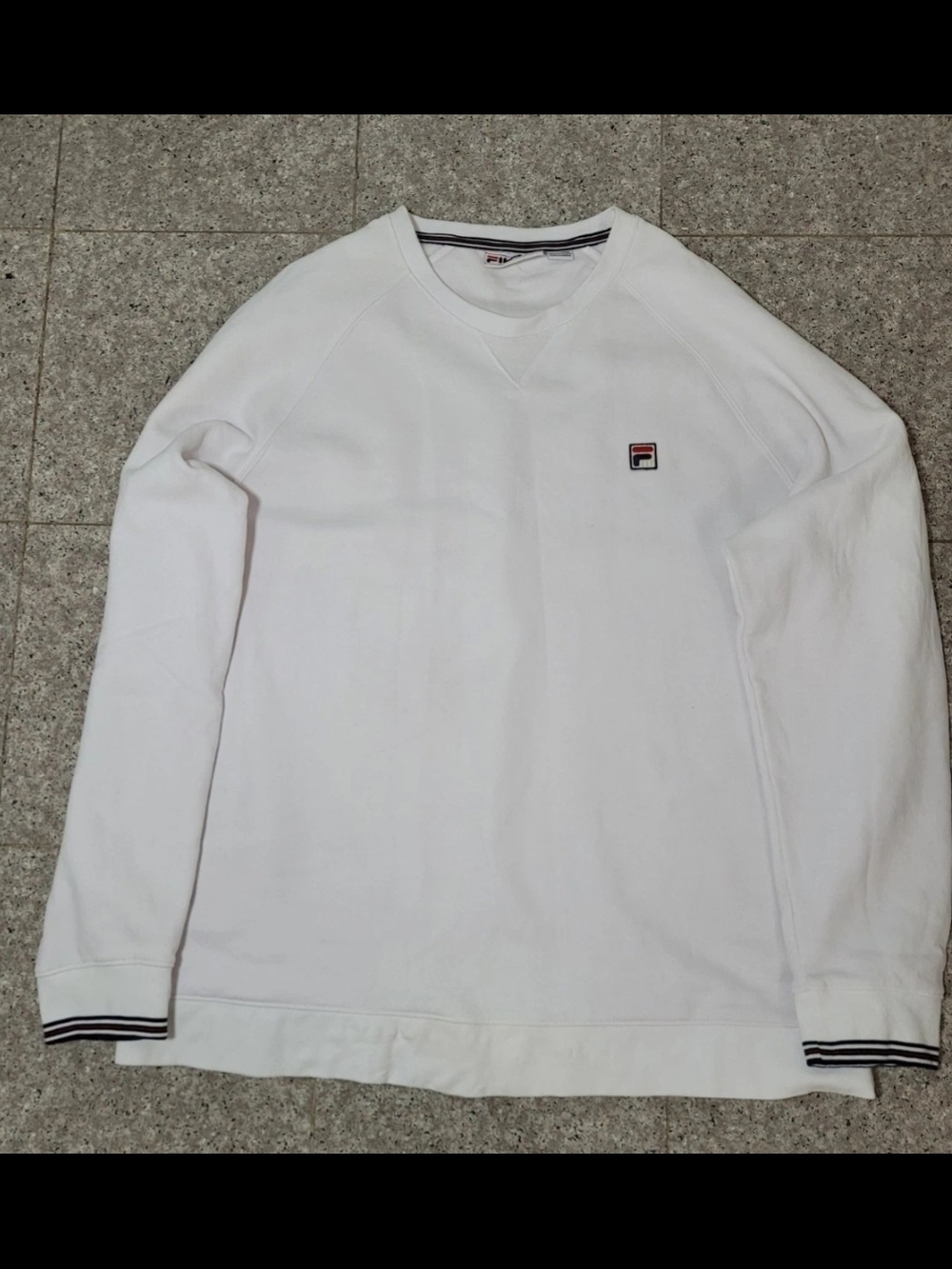Fila White Crewneck Sweatshirt with Small Logo Size 4XL